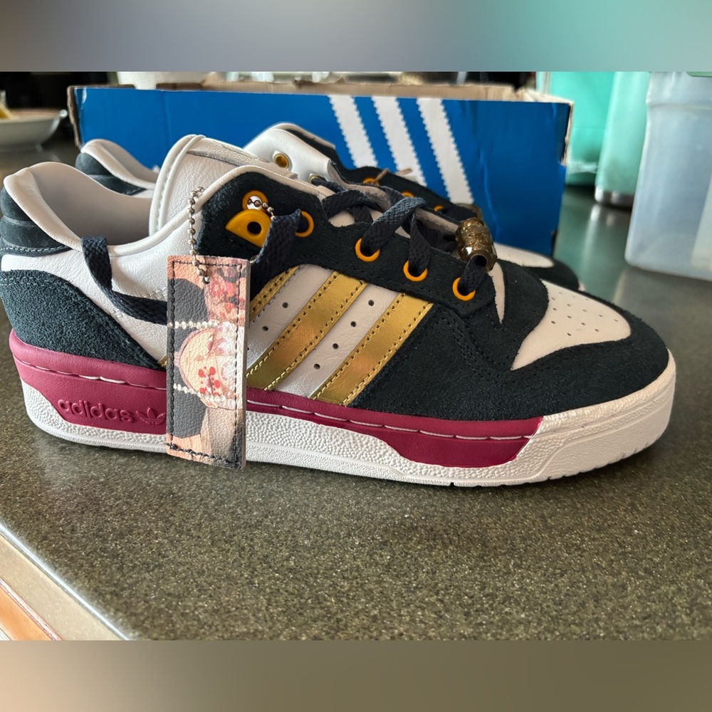 ADIDAS x DEMON SLAYER TENGEN RIVALRY LOW Size 7